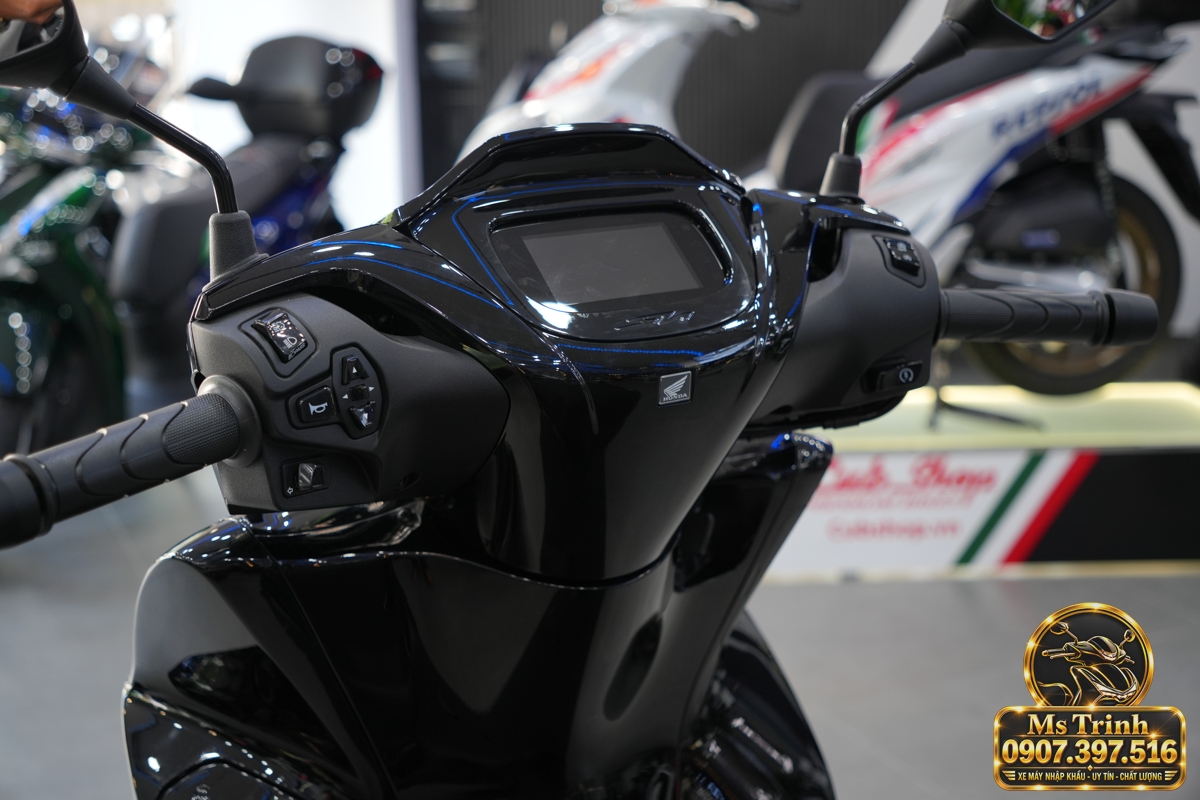 Honda SH150i Ý đen bóng 2027 tại Lâm Đồng - Sơn bóng lịch sự, tiện ích cho mỗi ngày