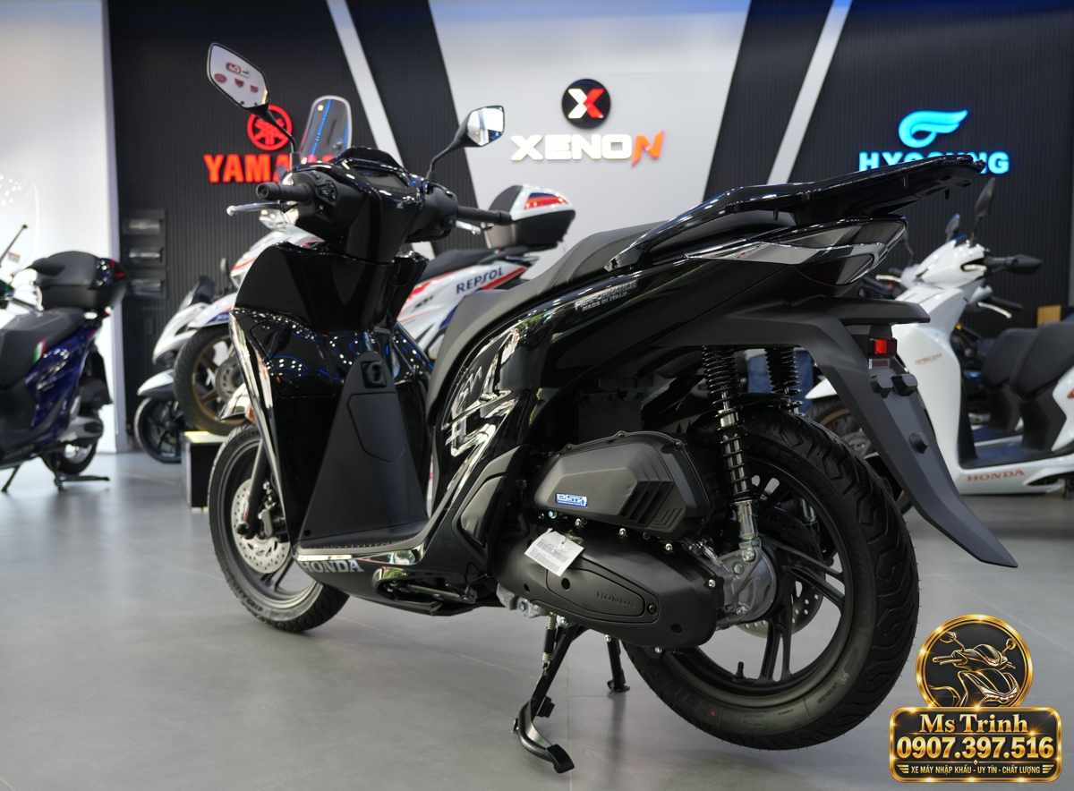 Honda SH150i Ý đen bóng 2027 tại Lâm Đồng - Sơn bóng lịch sự, tiện ích cho mỗi ngày