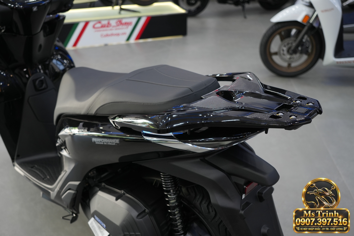 Honda SH150i Ý đen bóng 2027 tại Lâm Đồng - Sơn bóng lịch sự, tiện ích cho mỗi ngày