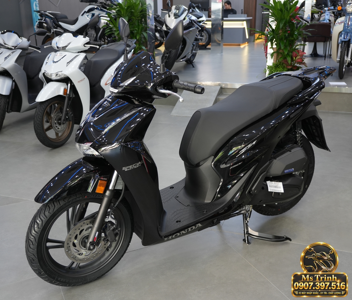 Honda SH150i Ý đen bóng 2027 tại Lâm Đồng - Sơn bóng lịch sự, tiện ích cho mỗi ngày