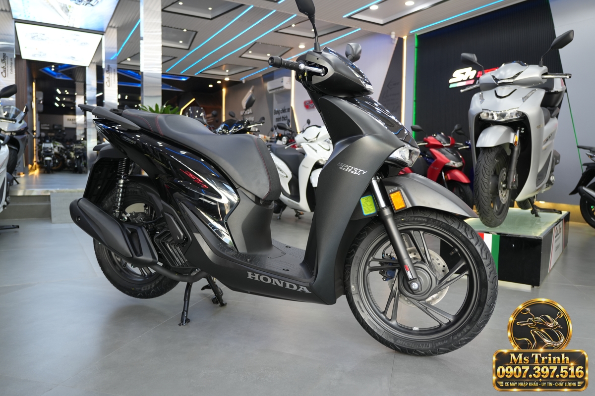 Honda SH150i Ý đen nhám 2027 tại Lâm Đồng sắc đen lịch lãm giá tốt, chính ngạch