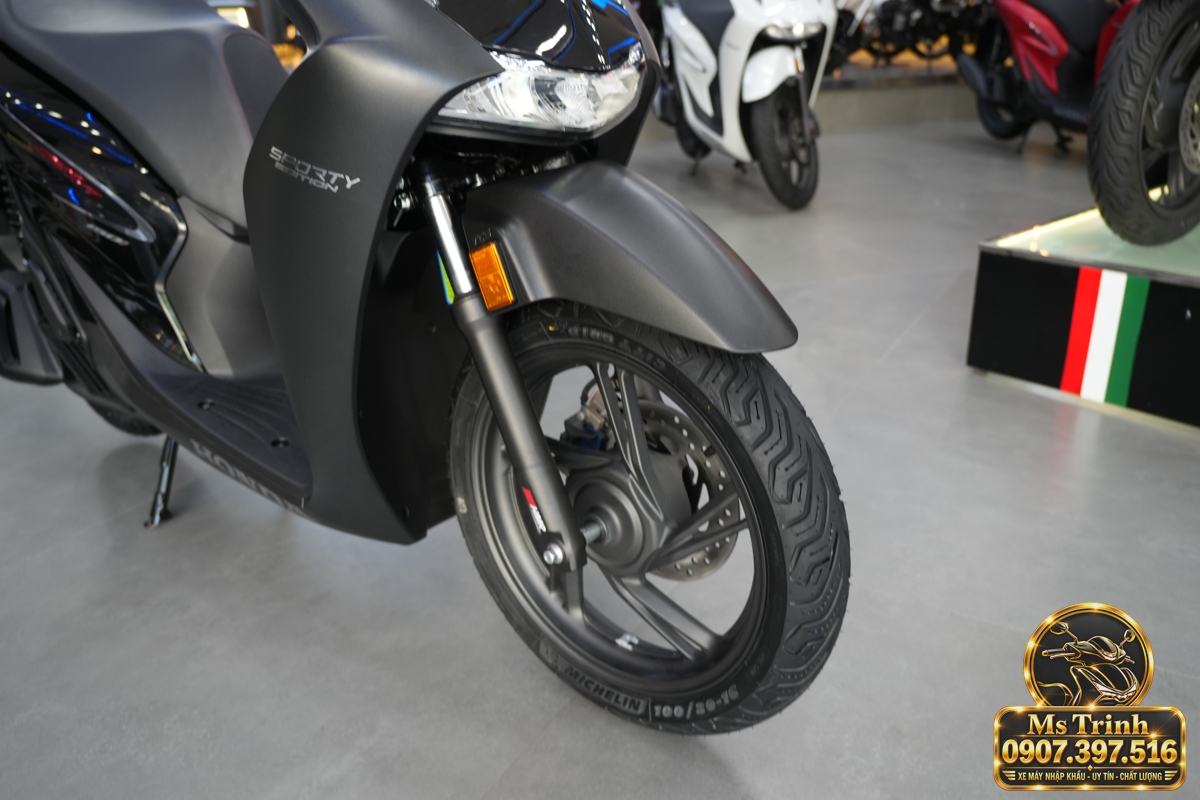 Honda SH150i Ý đen nhám 2027 tại Lâm Đồng sắc đen lịch lãm giá tốt, chính ngạch