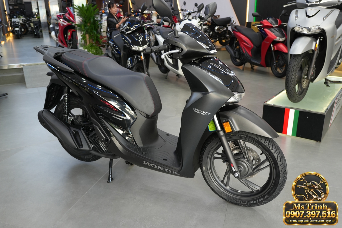 Honda SH150i Ý đen nhám 2027 tại Lâm Đồng sắc đen lịch lãm giá tốt, chính ngạch