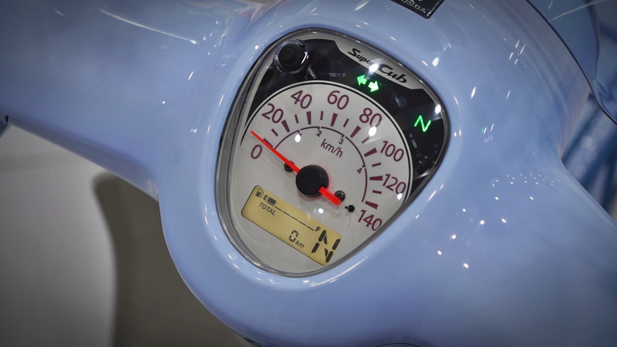 Honda Cub 110 Fujisan bản giới hạn tại Lâm Đồng - Thiết kế đậm chất Nhật Bản