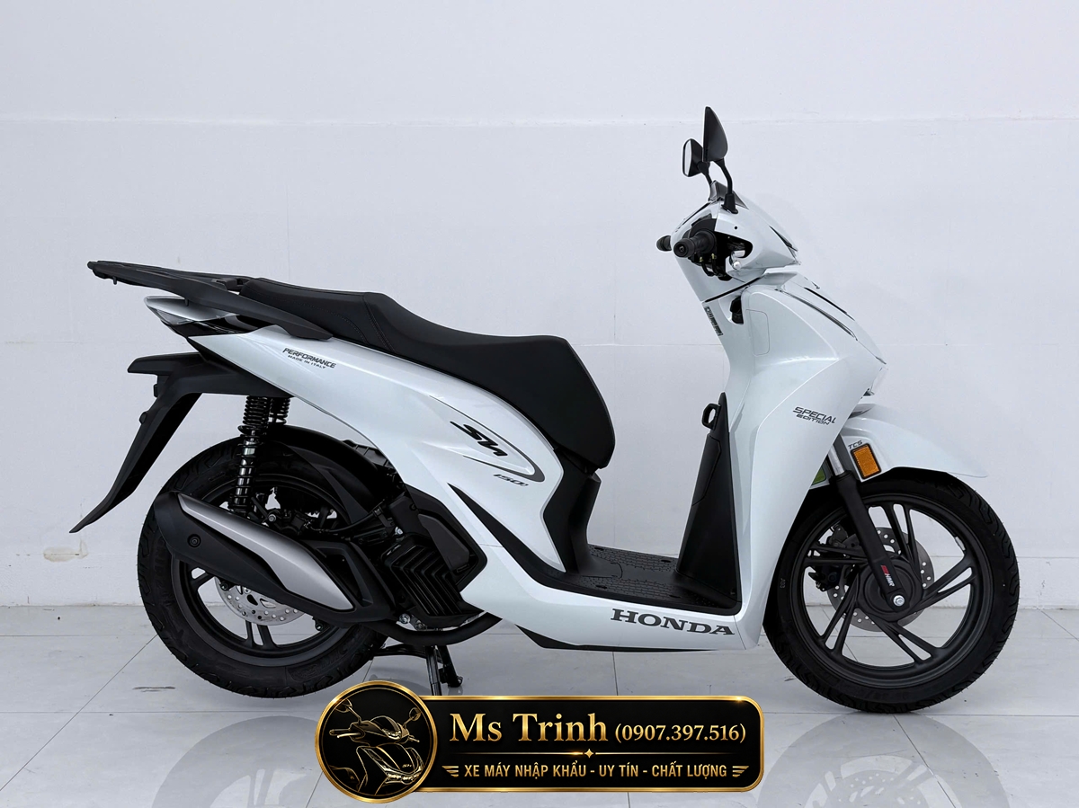 Honda SH150i Special Edition Standard nhập HMR Ý màu trắng tại Lâm Đồng: Giá trị nằm trong từng chi tiết nguyên bản