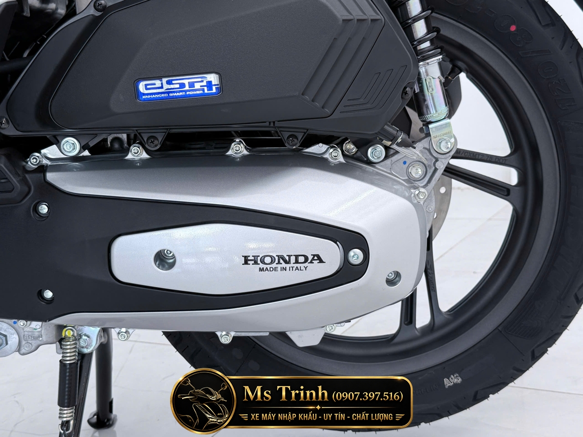 Honda SH150i Special Edition Standard nhập HMR Ý màu trắng tại Lâm Đồng: Giá trị nằm trong từng chi tiết nguyên bản