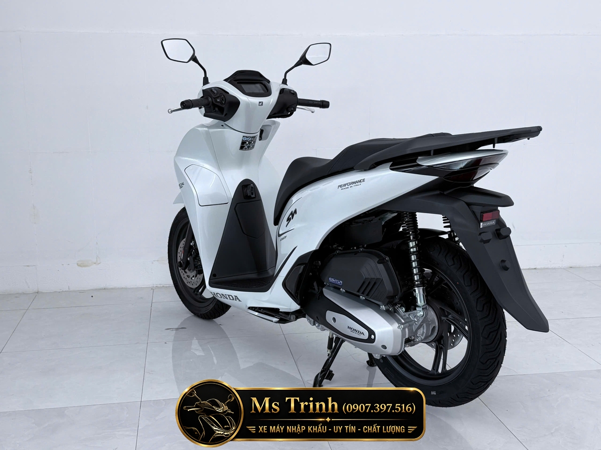 Honda SH150i Special Edition Standard nhập HMR Ý màu trắng tại Lâm Đồng: Giá trị nằm trong từng chi tiết nguyên bản