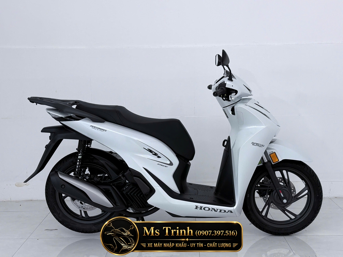 Honda SH150i Special Edition Standard nhập HMR Ý màu trắng tại Lâm Đồng: Giá trị nằm trong từng chi tiết nguyên bản