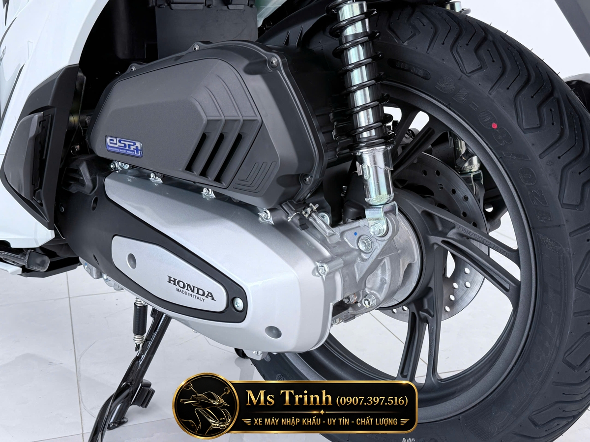 Honda SH150i Special Edition Standard nhập HMR Ý màu trắng tại Lâm Đồng: Giá trị nằm trong từng chi tiết nguyên bản