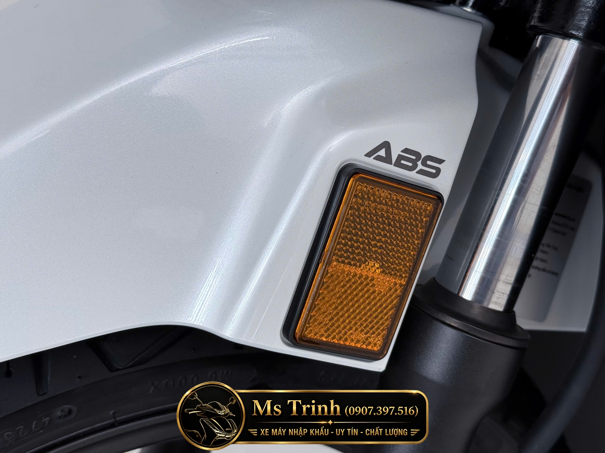 Honda SH150i Special Edition Standard nhập HMR Ý màu trắng tại Lâm Đồng: Giá trị nằm trong từng chi tiết nguyên bản