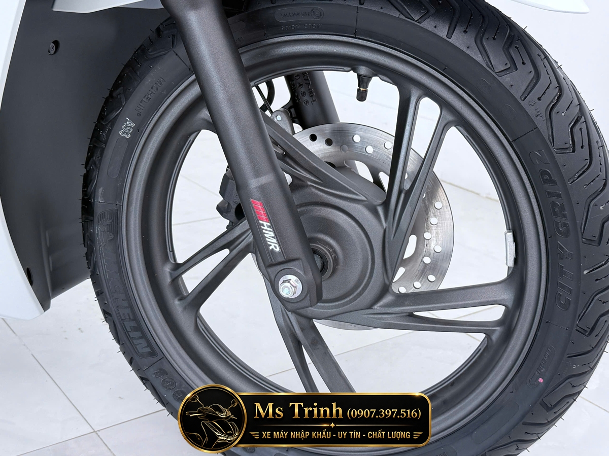 Honda SH150i Special Edition Standard nhập HMR Ý màu trắng tại Lâm Đồng: Giá trị nằm trong từng chi tiết nguyên bản