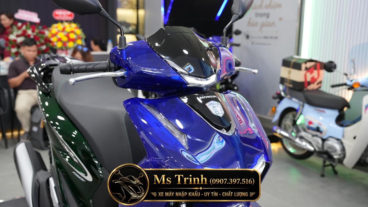 Honda SH150i Vetro Sapphire - Green tại Lâm Đồng: SH Ý 2 trong 1 giới hạn 200 xe