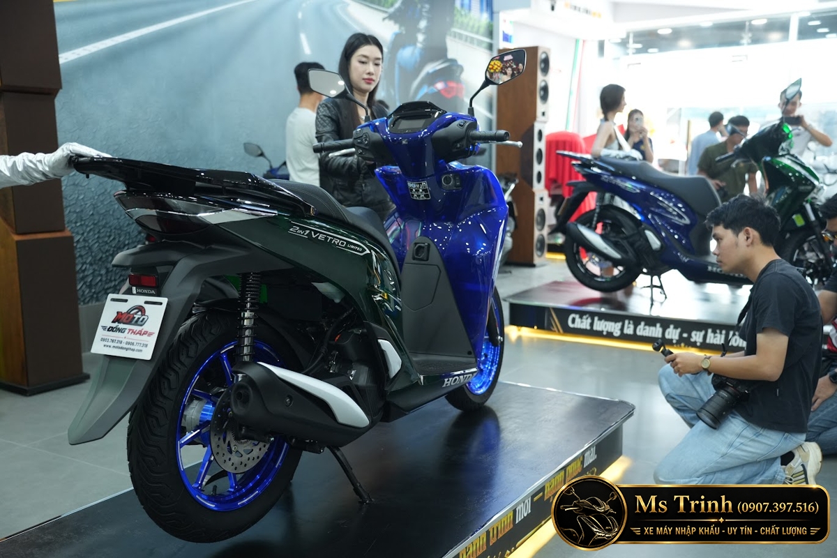 Honda SH150i Vetro Sapphire - Green tại Lâm Đồng: SH Ý 2 trong 1 giới hạn 200 xe