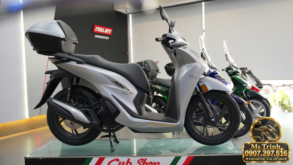 Honda SH150i Ý xám bạc 2027 tại Lâm Đồng - Nhập Ý, tem vàng sang trọng, giá tốt