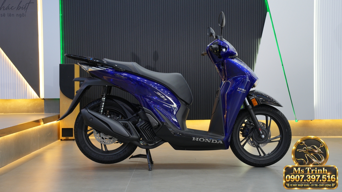 Honda SH150 Vetro Blue 2027 tại Lâm Đồng - Xanh Sapphire trong suốt, nhập Ý sang trọng