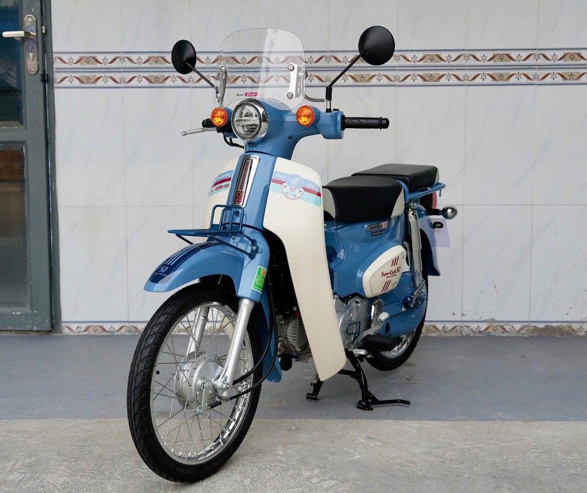 Honda Super Cub 50 Final Edition Custom Japan tại Lâm Đồng - Phiên bản sưu tầm hiếm