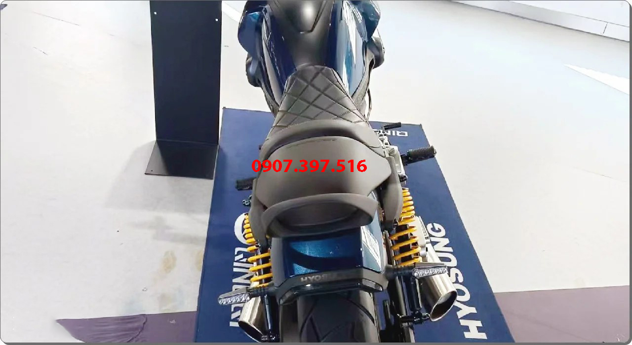 Hyosung GV350X tại Lâm Đồng - Cruiser 350cc Phong Cách Mỹ Cơ Bắp, Cá Tính