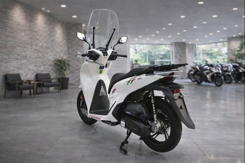 Honda SH150 trắng pha lê nhập Ý 2026 tại Lâm Đồng - Sport Edition chính ngạch, chuẩn chất Ý