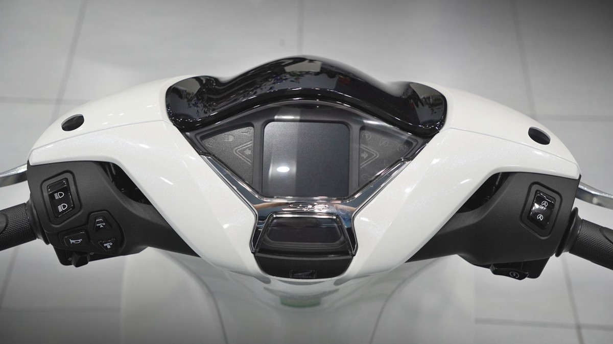 Honda SH150 trắng pha lê nhập Ý 2026 tại Lâm Đồng - Sport Edition chính ngạch, chuẩn chất Ý