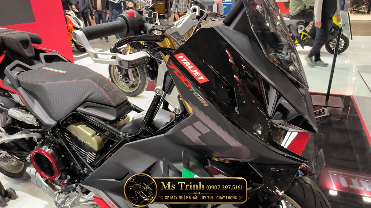 Italjet 700 2026 Tại Lâm Đồng - Chiến Binh Chỉ 700 Xe Hyper Scooter Cực Hiếm hồ sơ hải quan, nhập chính ngạch