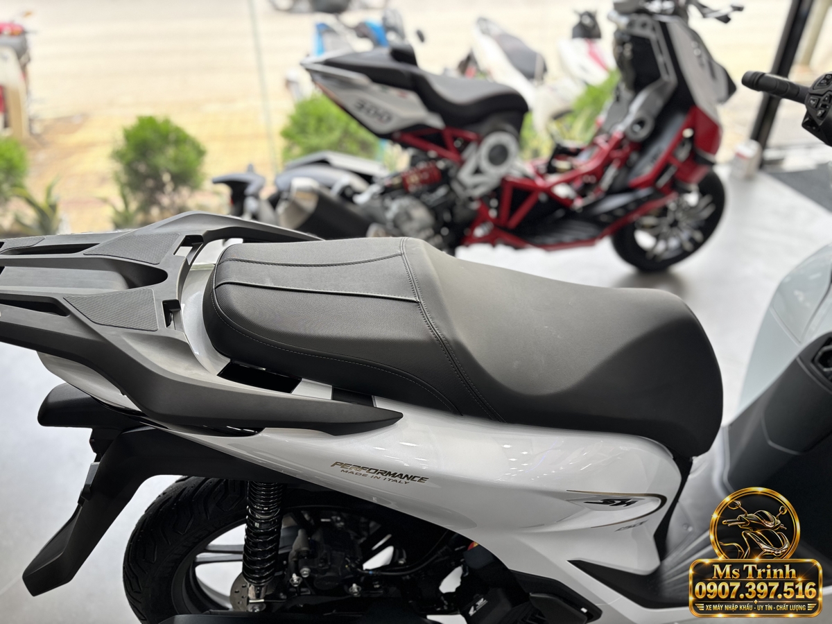SH150i Ý 2027 màu trắng tại Lâm Đồng - Nhập khẩu nguyên chiếc, thiết kế sang trọng, giá tốt