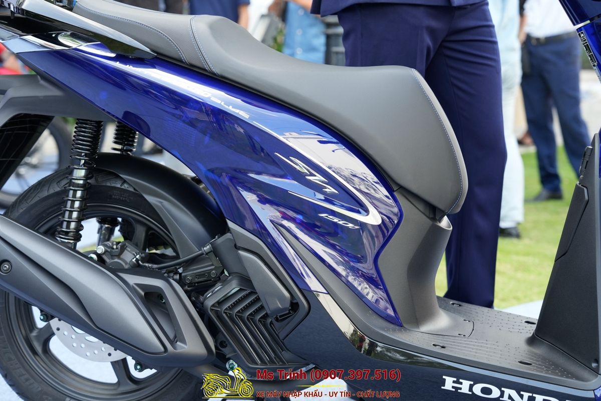 Honda SH150 Vetro Blue 2026 Limited Edition - Siêu phẩm SH Ý dàn áo xanh trong suốt cực hiếm tại Lâm Đồng