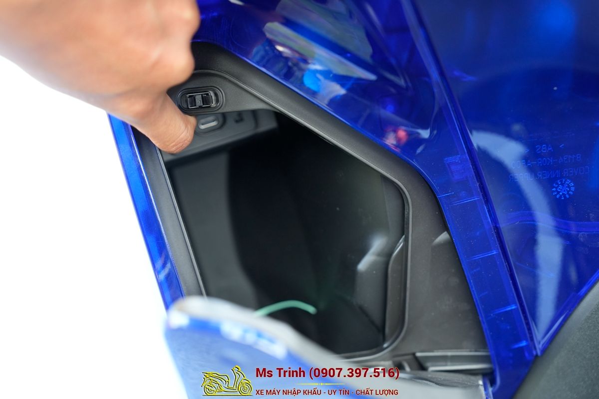 Honda SH150 Vetro Blue 2026 Limited Edition - Siêu phẩm SH Ý dàn áo xanh trong suốt cực hiếm tại Lâm Đồng