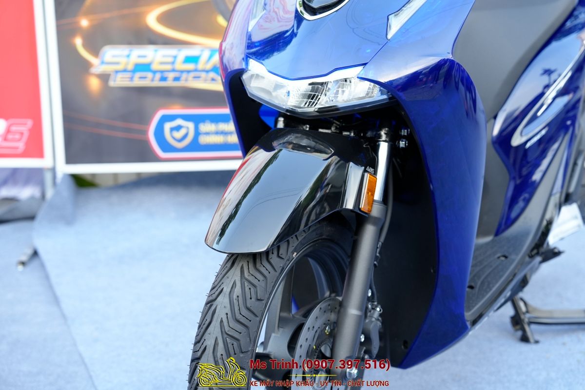 Honda SH150 Vetro Blue 2026 Limited Edition - Siêu phẩm SH Ý dàn áo xanh trong suốt cực hiếm tại Lâm Đồng