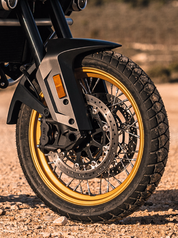 CF Moto 800MT Explorer 2025, ADV Cao Cấp Nhất, Chính Hãng, Giá Tốt tại Lâm Đồng