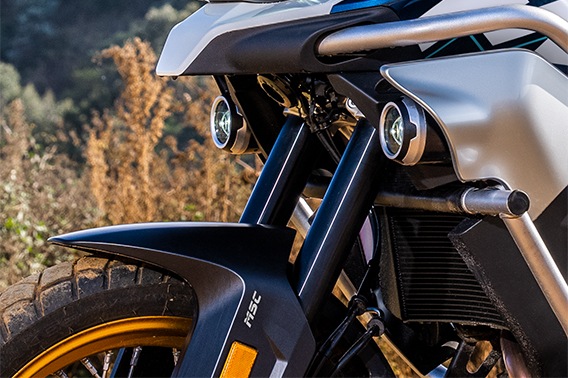 CF Moto 800MT Explorer 2025, ADV Cao Cấp Nhất, Chính Hãng, Giá Tốt tại Lâm Đồng